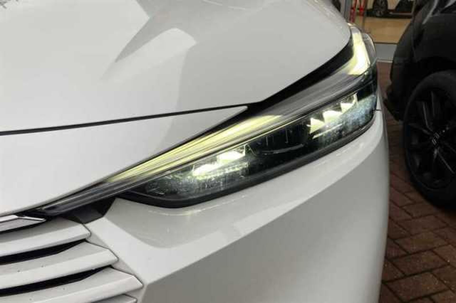 Honda HR-V Hybrid 1.5 EHEV ELEGANCE 5DR CVT 