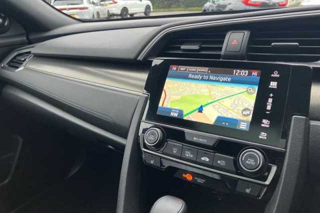 Honda Civic 1.0 VTEC TURBO EX 5DR CVT 