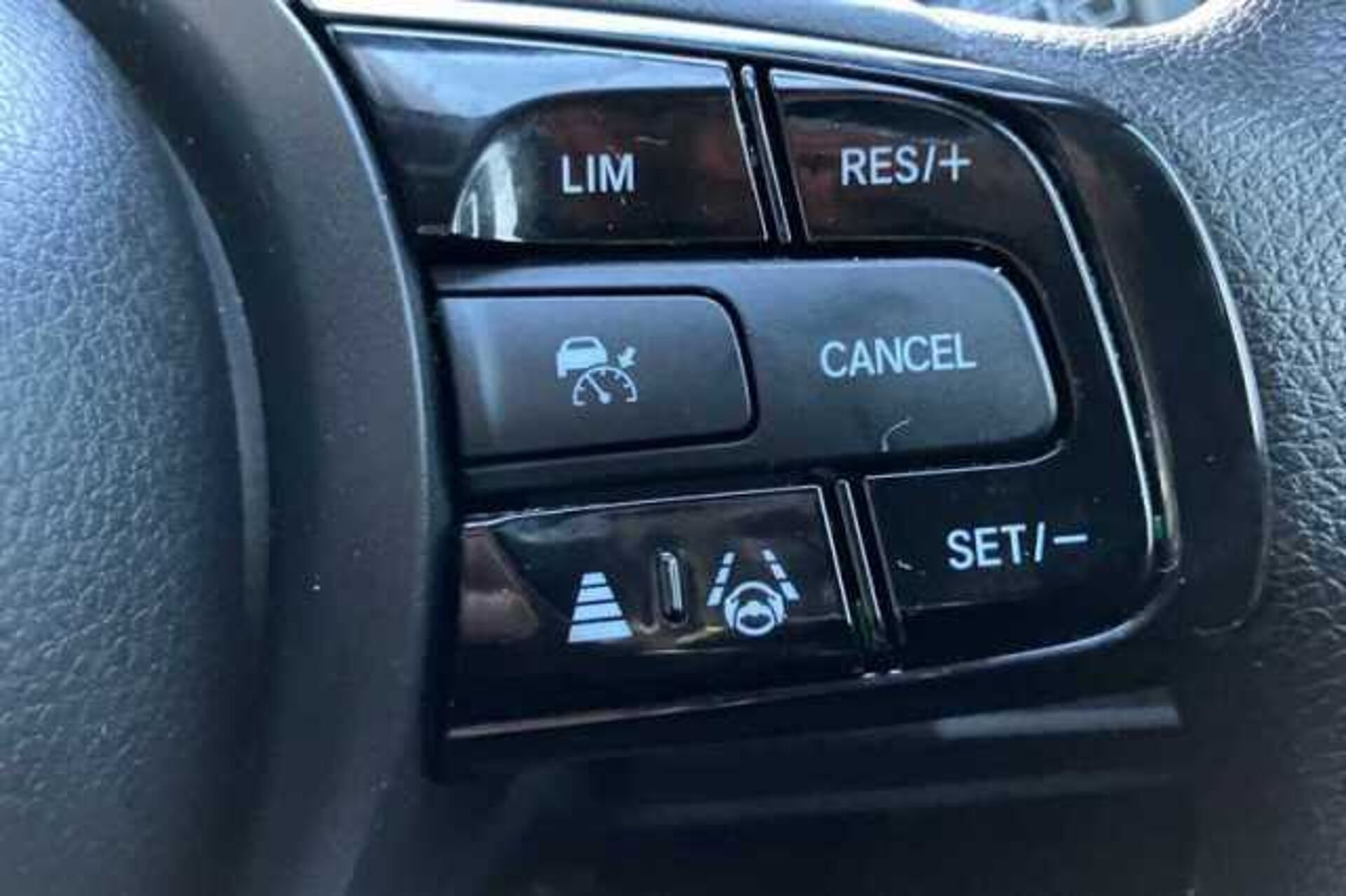 Honda HR-V Hybrid 1.5 EHEV ELEGANCE 5DR CVT 