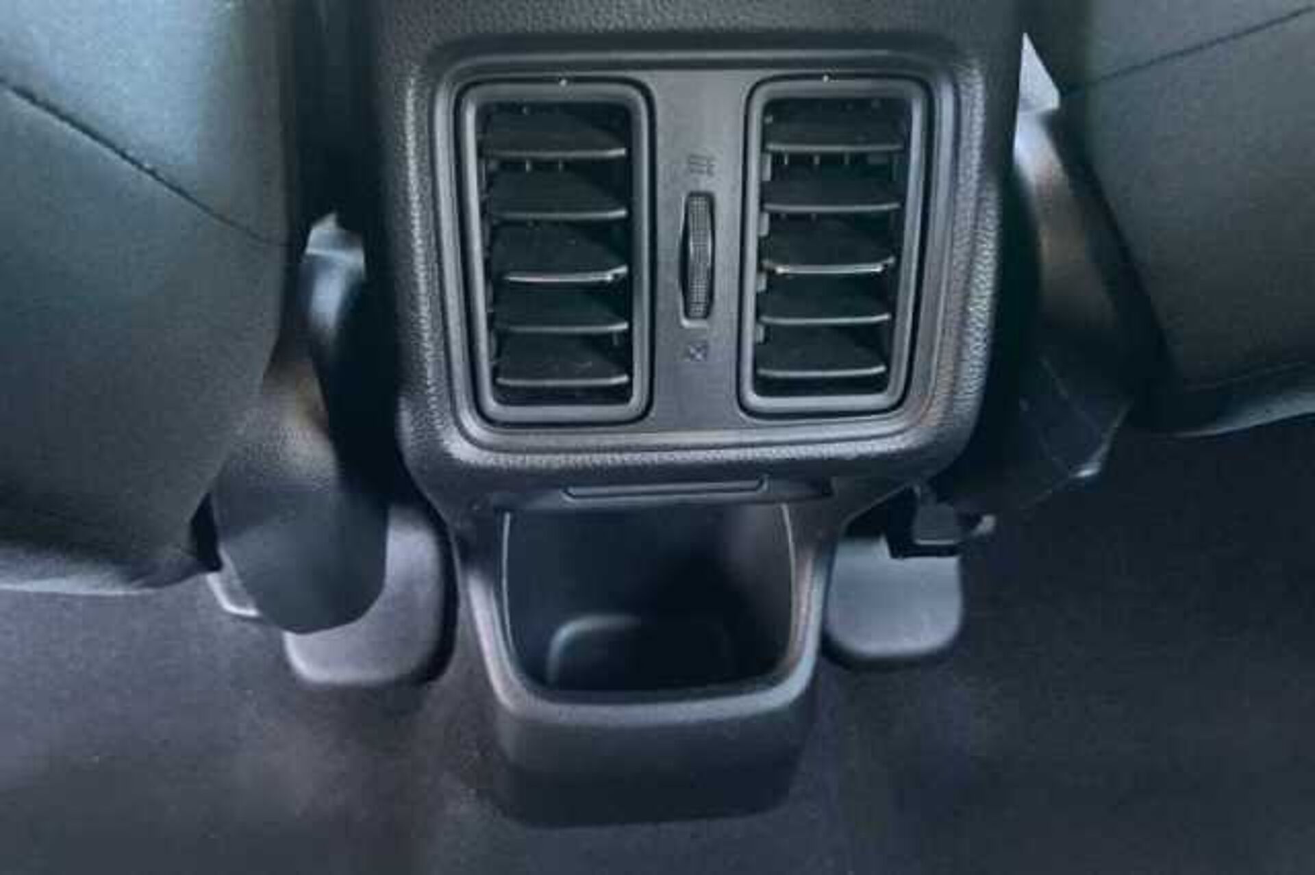 Honda HR-V Hybrid 1.5 EHEV ELEGANCE 5DR CVT 