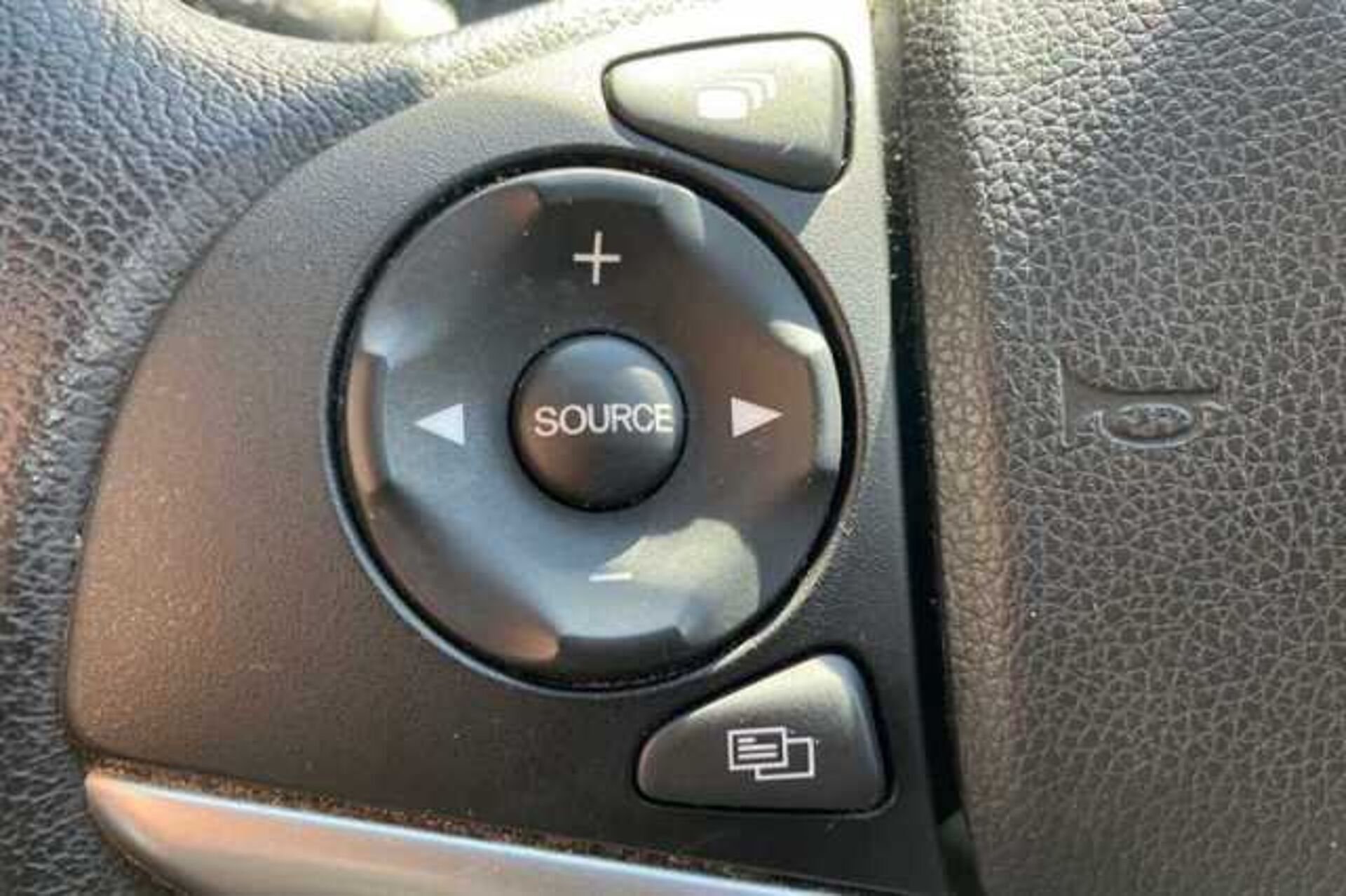 Honda Jazz 1.3 I-VTEC EX NAVI 5DR 