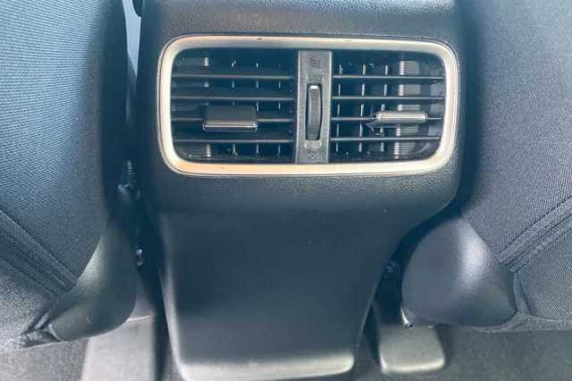 Honda CR-V 2.0 I-VTEC SE PLUS 5DR AUTO 