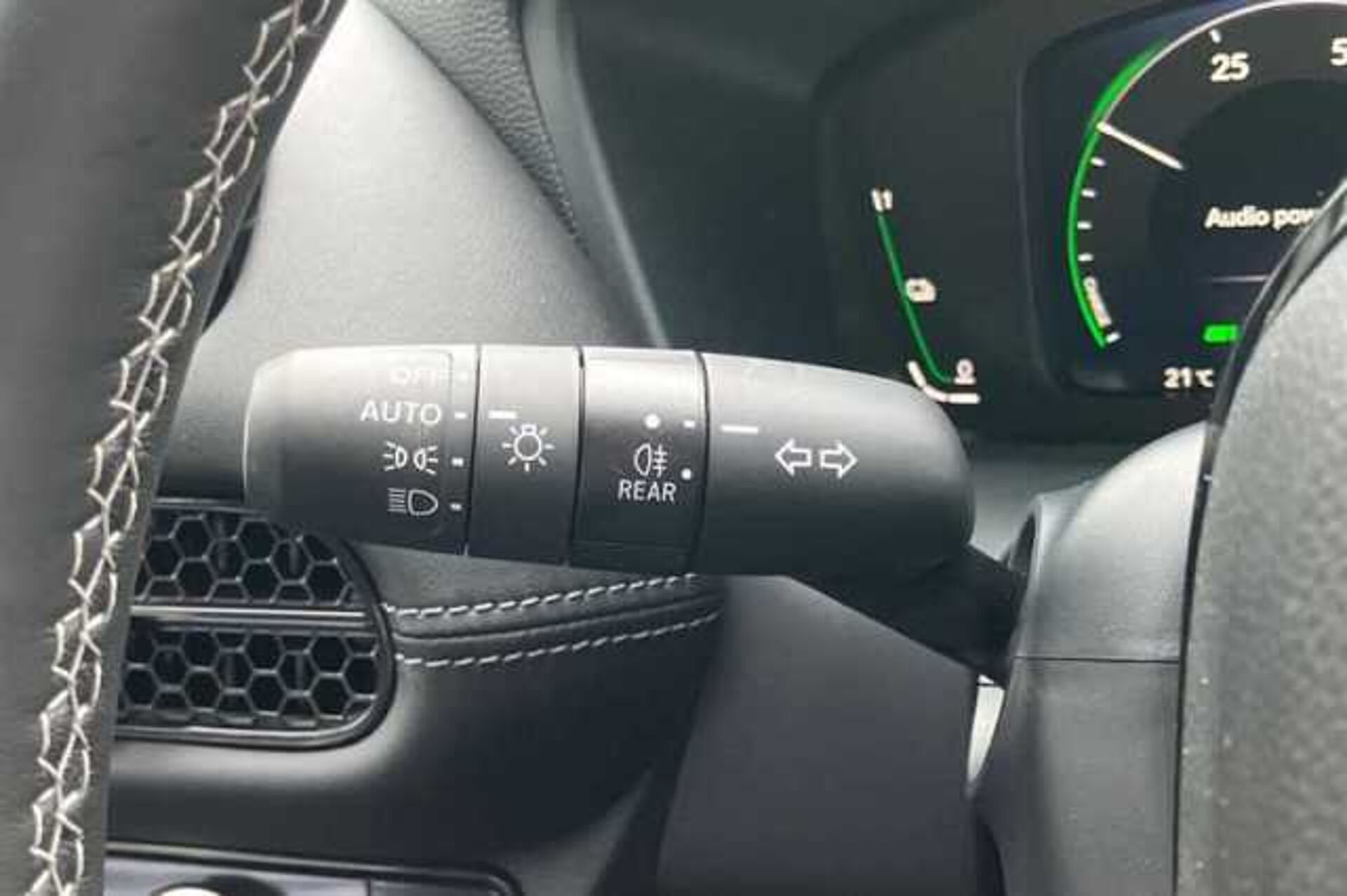 Honda ZR-V e:HEV 2.0 EHEV ELEGANCE 5DR CVT 