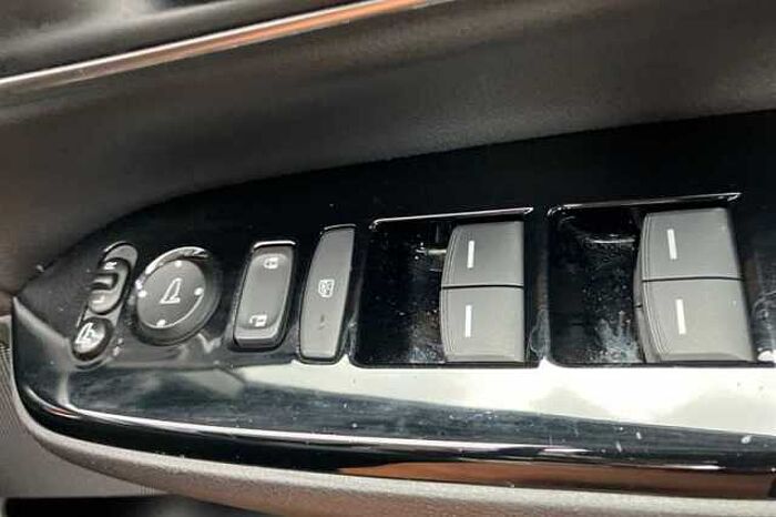 Honda CR-V Hybrid 2.0 I-MMD HYBRID SR 5DR ECVT 