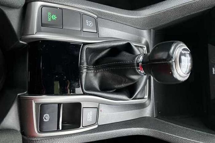 Honda Civic 1.5 VTEC TURBO SPORT 5DR 