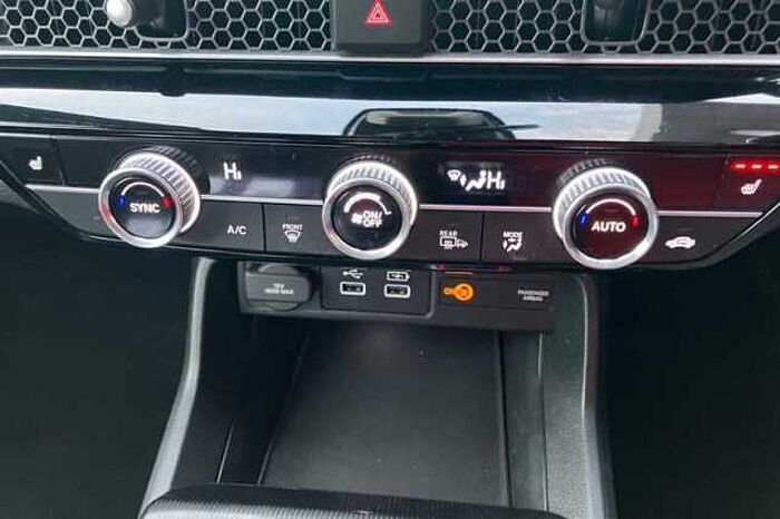 Honda Civic Hybrid 2.0 EHEV ELEGANCE 5DR CVT 