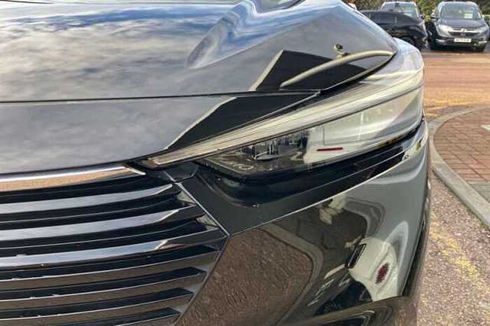 Honda HR-V Hybrid 1.5 EHEV ELEGANCE 5DR CVT 