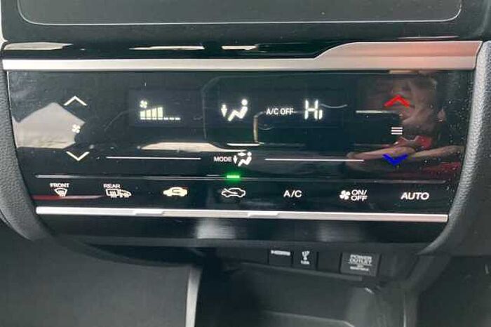 Honda Jazz 1.3 I-VTEC EX NAVI 5DR 