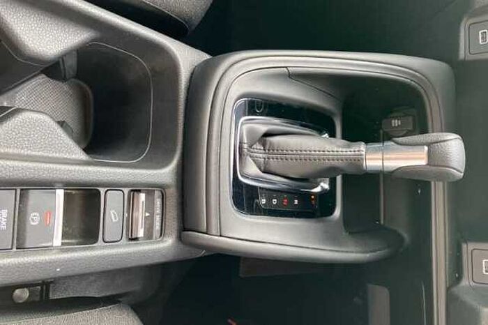 Honda HR-V Hybrid 1.5 EHEV ELEGANCE 5DR CVT 