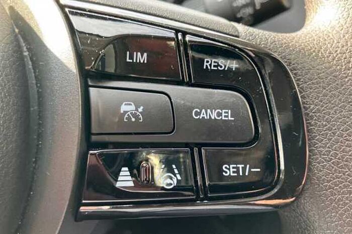 Honda HR-V Hybrid 1.5 EHEV ELEGANCE 5DR CVT 