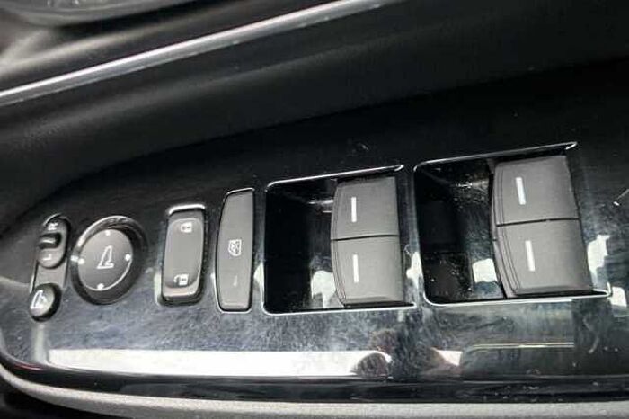 Honda CR-V Hybrid 2.0 I-MMD HYBRID EX 5DR ECVT 