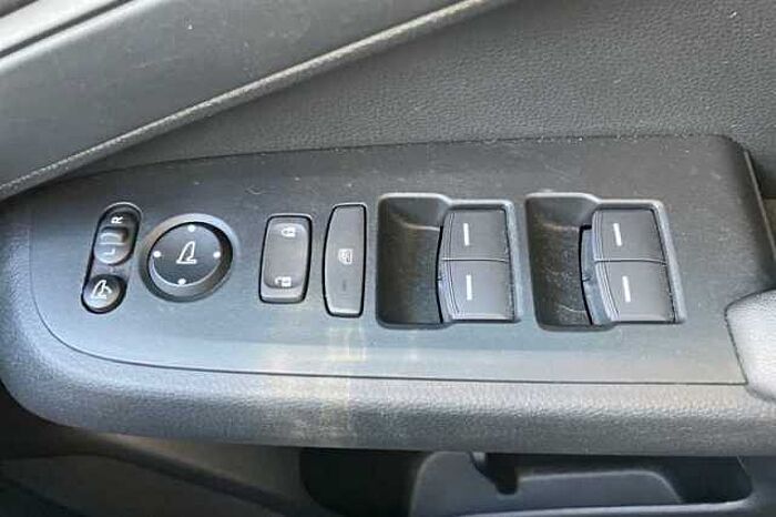 Honda HR-V Hybrid 1.5 EHEV ELEGANCE 5DR CVT 