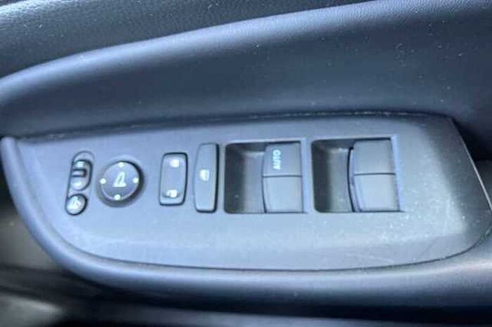 Honda Jazz Hybrid 1.5 I-MMD HYBRID SR 5DR ECVT 