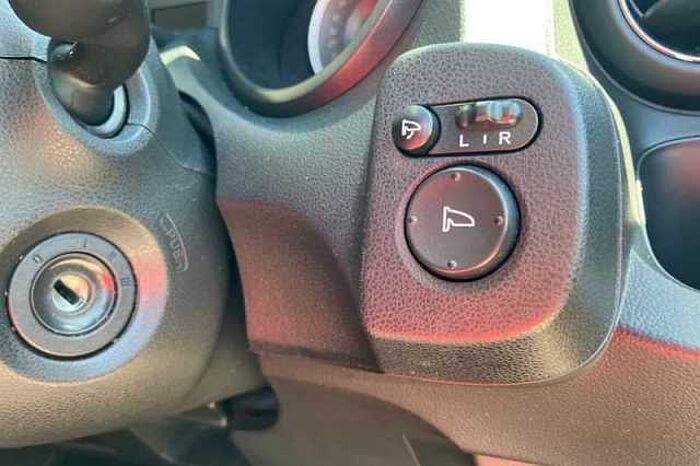Honda Jazz 1.4 I-VTEC ES PLUS 5DR CVT 