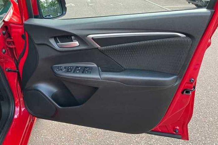 Honda Jazz 1.3 I-VTEC EX NAVI 5DR 