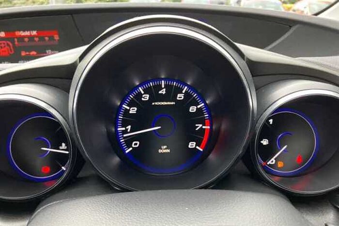Honda Civic 1.8 I-VTEC SE PLUS 5DR 