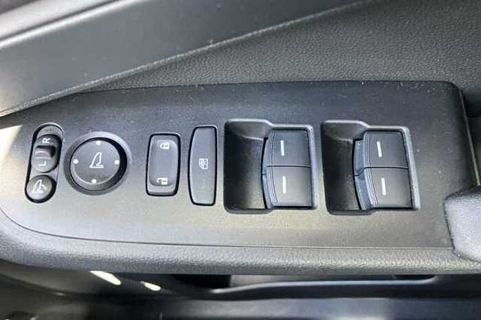 Honda HR-V Hybrid 1.5 eHEV Elegance 5dr CVT 