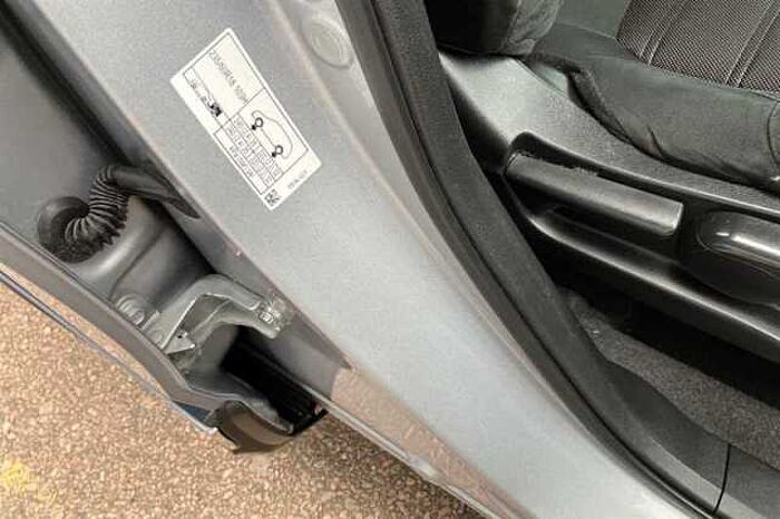 Honda CR-V Hybrid 2.0 i-MMD Hybrid SE 5dr eCVT 