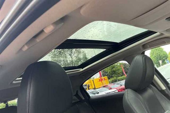 Honda HR-V 1.5 I-VTEC EX 5DR 