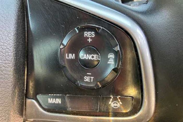 Honda CR-V Hybrid 2.0 I-MMD HYBRID SE 2WD 5DR ECVT 