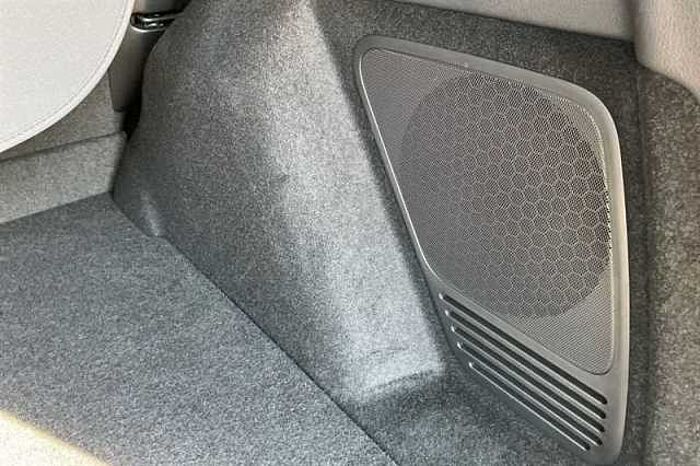 Honda CR-V Hybrid 2.0 I-MMD HYBRID SE 2WD 5DR ECVT 