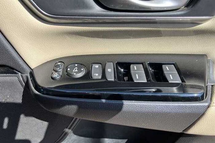 Honda CR-V 1.5 VTEC Turbo SR 5dr 