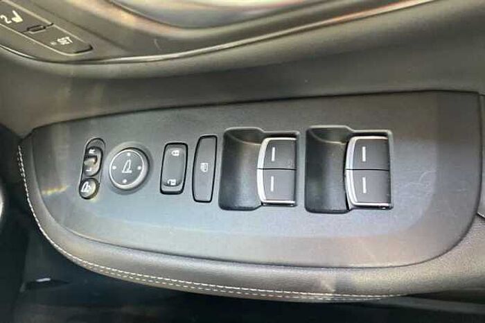 Honda ZR-V e:HEV 2.0 eHEV Advance 5dr CVT 