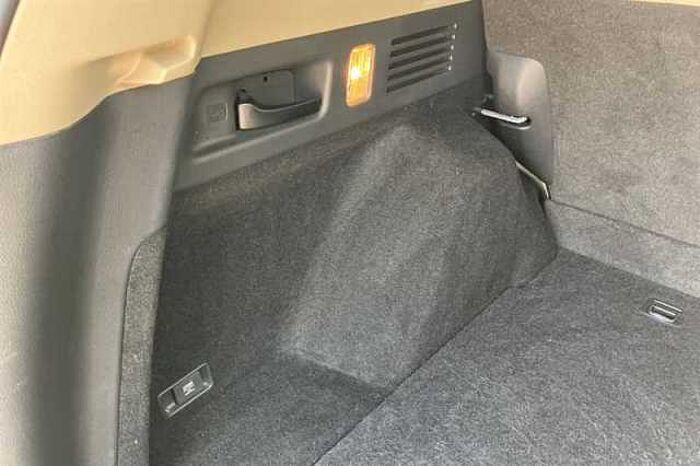 Honda CR-V Hybrid 2.0 I-MMD HYBRID SR 2WD 5DR ECVT 