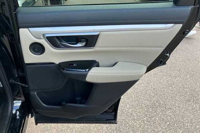 Honda CR-V Hybrid 2.0 I-MMD HYBRID SR 2WD 5DR ECVT 