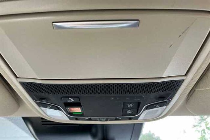 Honda CR-V Hybrid 2.0 I-MMD HYBRID SR 2WD 5DR ECVT 