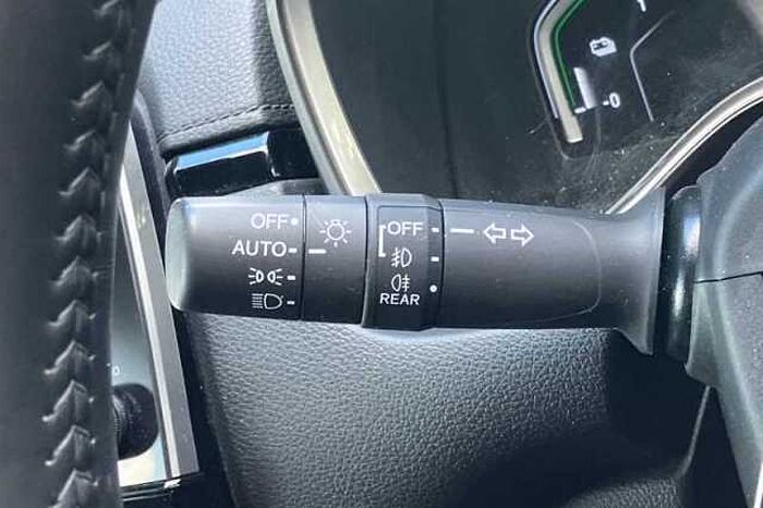 Honda CR-V Hybrid 2.0 I-MMD HYBRID SE 5DR ECVT 
