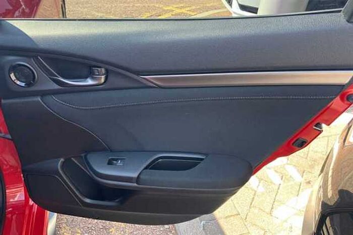 Honda Civic 1.5 VTEC Turbo Sport 5dr 
