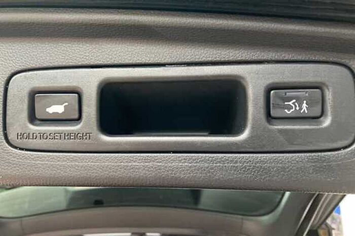Honda CR-V e:HEV 2.0 eHEV Elegance 5dr eCVT 