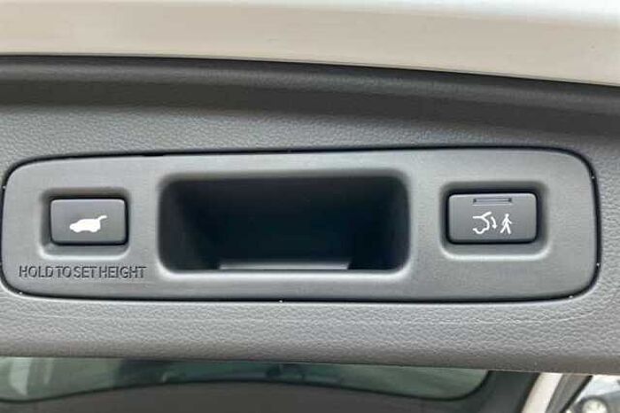 Honda CR-V e:HEV 2.0 eHEV Advance 5dr eCVT 