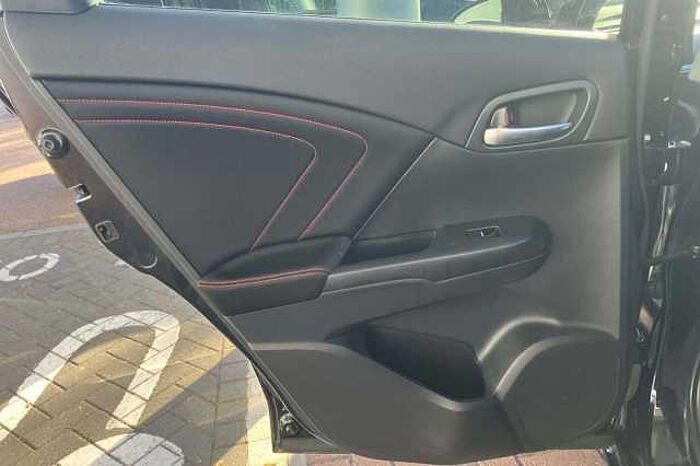 Honda Civic Tourer 1.8 i-VTEC Sport Tourer 5dr Petrol Auto Euro 6 (Navi) (142 ps) 