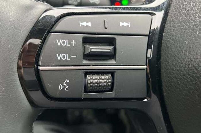 Honda CR-V Hybrid 2.0 h i-MMD Advance SUV 5dr Petrol Hybrid eCVT 4WD Euro 6 (s/s) (184 ps) 